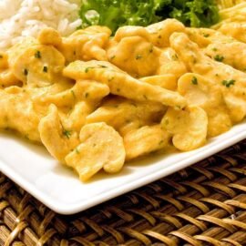strogonoff de frango dieta cetogenica